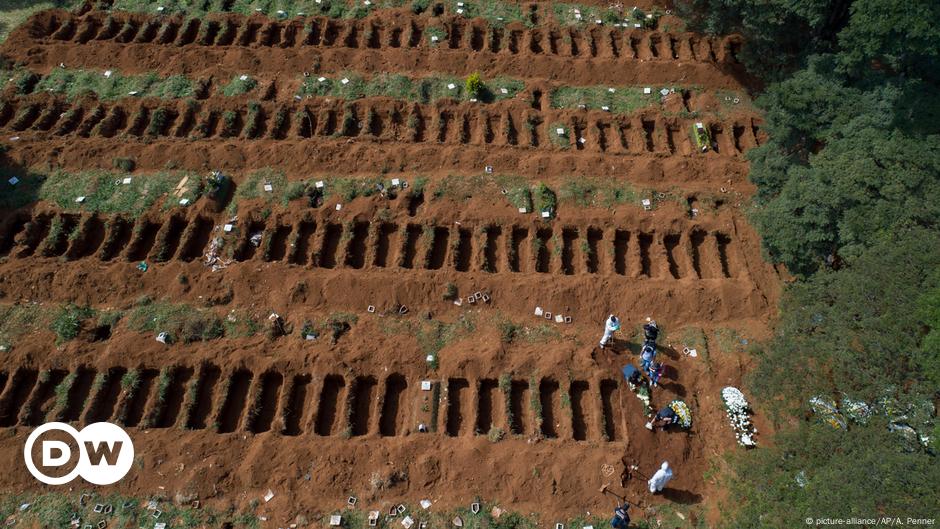 Moradores de Paracambi denunciam reuso de covas em Cemitério