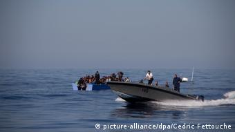 Libyen | Rettungsschiff Alan Kurdi» nimmt Migranten auf
