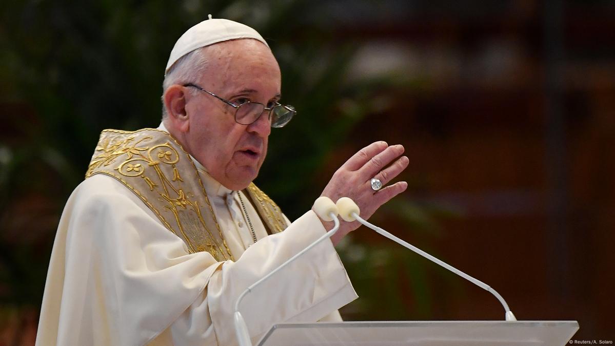 Папа римский поддержал геев: это прорыв или двойная мораль? – DW –  23.10.2020