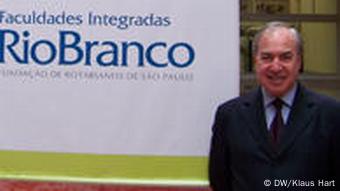 Custodio Pereira Diektor der Hochschule Rio Branco in Sao Paulo Brasilien