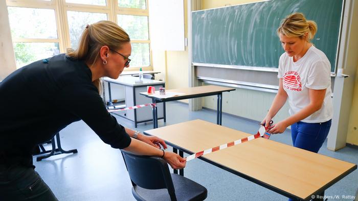 Covid 19 Alemanha Reabre Escolas E Outros Servicos Internacional Alemanha Europa Africa Dw 04 05 2020