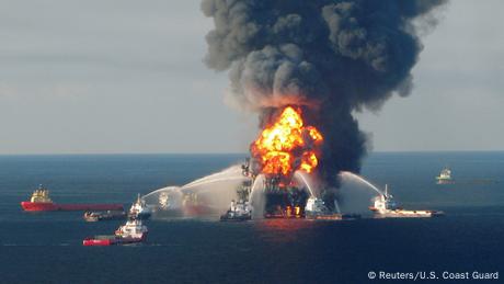Oil spills: Good for growth, terrible for the environment Oil spills: Good for growth, terrible for the environment