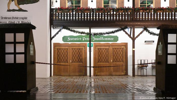 BG Corona-Pandemie | Oktoberfest 2020 abgesagt (picture-alliance/dpa/F. Hörhager)