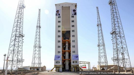 Iran's Guard Says It Launched Military Satellite – DW – 04/22/2020