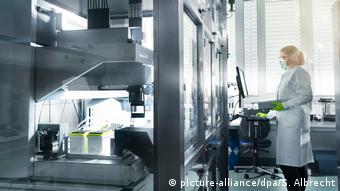 Лаборатория немецкой биотехнологической компании BioNTech в городе Майнце