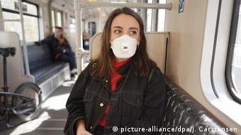 Ношение защитных масок обязательно и в общественном транспорте 