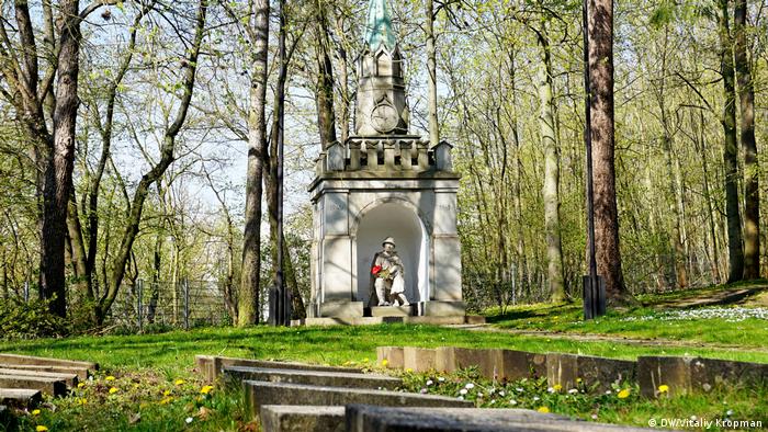 Советское мемориальное кладбище в Нордхаузене 