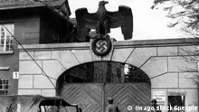 1945：美军解放达豪集中营