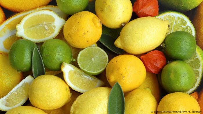 A pile of lemons and limes