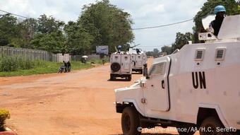 Des blindés des casques bleus de l'ONU à Bangui en octobre 2014