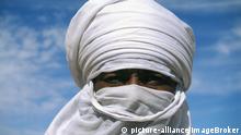 Portrait eines Tuareg, Libyen, Afrika | Verwendung weltweit, Keine Weitergabe an Wiederverkäufer.