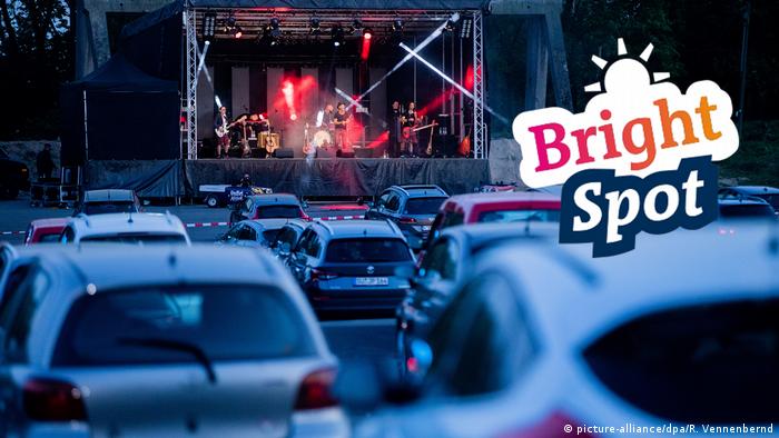 Drive In Cinemas Are Booming In Germany Amid Covid 19 Restrictions Film Dw 30 04 2020
