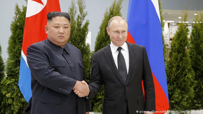 Kim Jong-un e Vladimir Putin em encontro na Rússia, em 2019