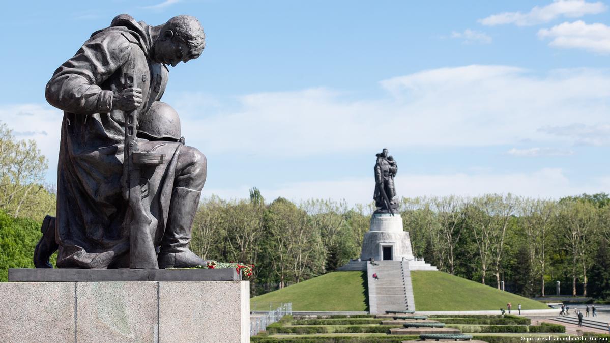 берлин памятник русскому солдату