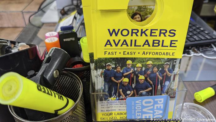 USA Pasadena | Workers Available Flyer am Pasadena Community Job Center