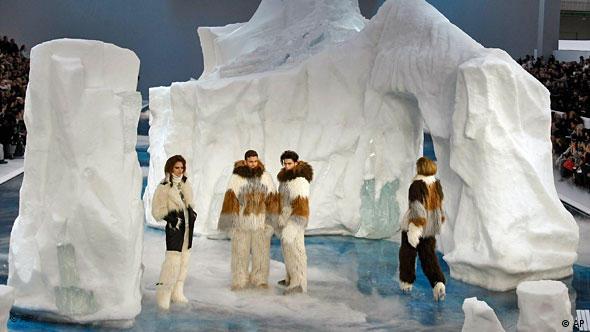 Karl Lagerfeld's ice world – DW – 03/10/2010