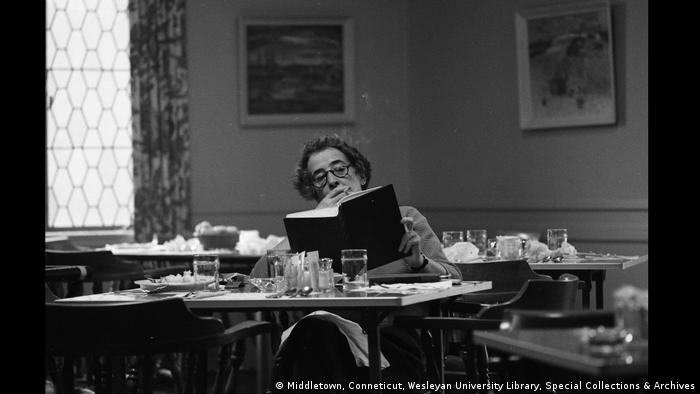 Warum Hannah Arendt Uns Heute Noch Inspiriert Kultur Dw 11 05 2020