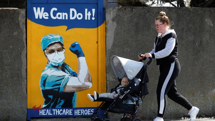 Coronavirus Street Art (Reuters/J. Cairnduff)