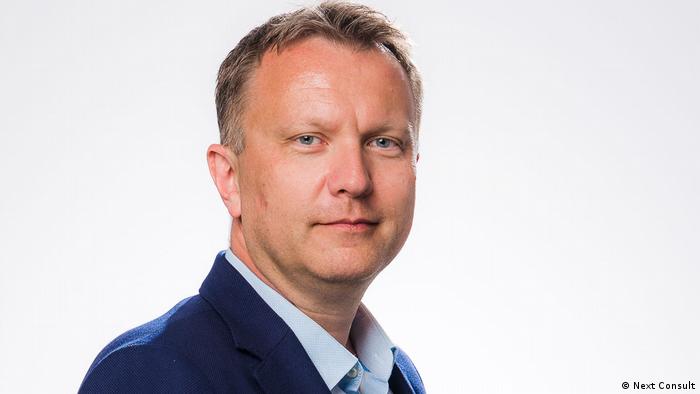 Големият проблем на България е, че след 1989 комунистите останаха