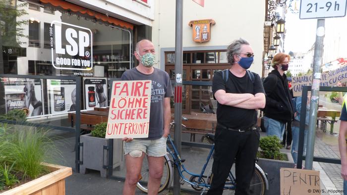 Bonn | Demonstrantion für Lohnzahlungen für rumänische Erntehelfer