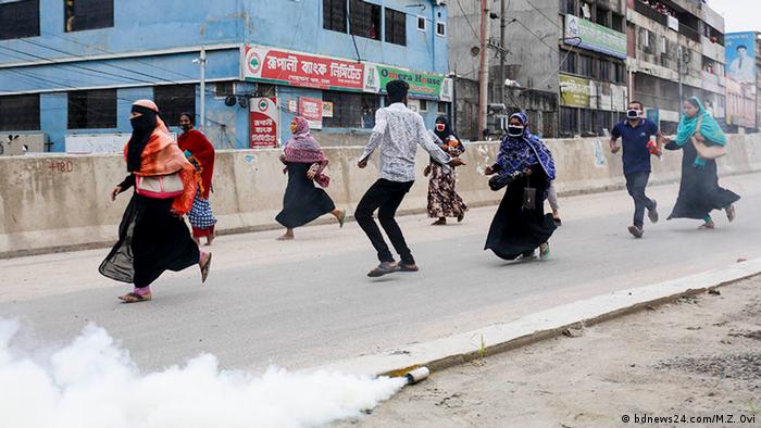 Bangladesch Dhaka Proteste von Textilarbeitern (bdnews24.com/M.Z. Ovi)