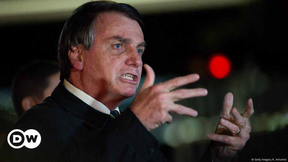 Bolsonaro e seu entorno fizeram 580 ataques à imprensa em 2020