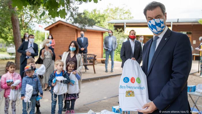 Deutschland Markus Söder besucht Nürnberger Kita