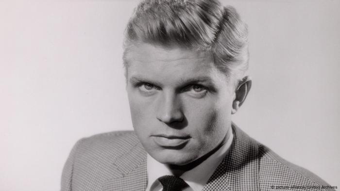 Hardy Krüger 1958