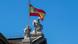 Spanien | Staatstrauer wegen Coronavirus: Flagge auf Halbmast Spanien | Staatstrauer wegen Coronavirus: Flagge auf Halbmast