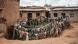 Ropas de víctimas del genocidio de 1994 en Ruanda, recuperadas de fosas comunes. Ropas de víctimas del genocidio de 1994 en Ruanda, recuperadas de fosas comunes.