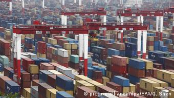 Έμφραγμα στις εξαγωγές λόγω λοκντάουν στην Σανγκάη