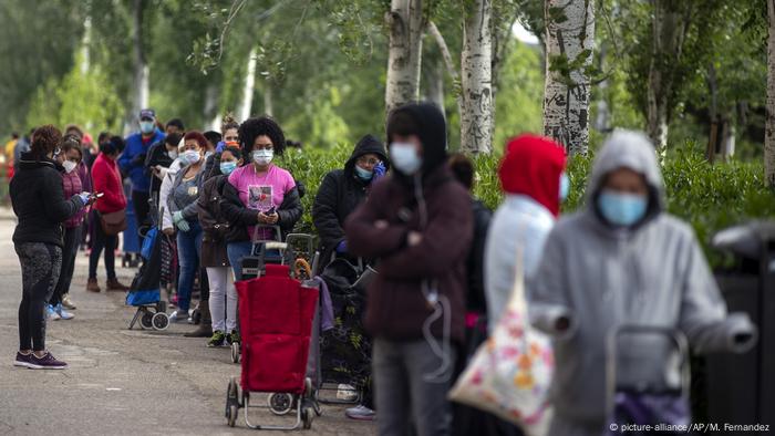 Spanien Barcelona Armut und Coronavirus (Foto: picture-alliance/AP/M. Fernandez)