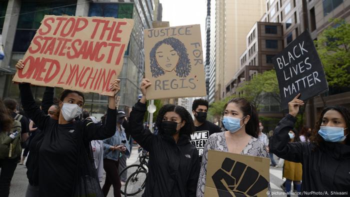 Canada Toronto |  Protests after the death of George Floyd in Minneapolis by police violence (picture-alliance / NurPhoto / A. Shivaani)