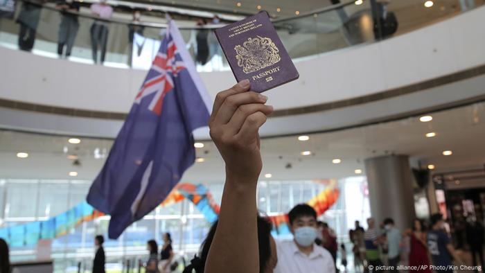 放宽香港人移民英国、澳大利亚为何仍犹豫? | 德国之声来自德国介绍德国| DW | 13.07.2020