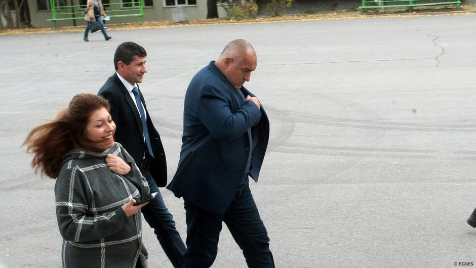 Въпроси към Севделина Арнаудова. И към Борисов. – DW – 8.06.2020