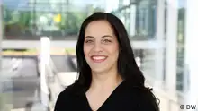 Naima Mekhalfia Busines & Sales