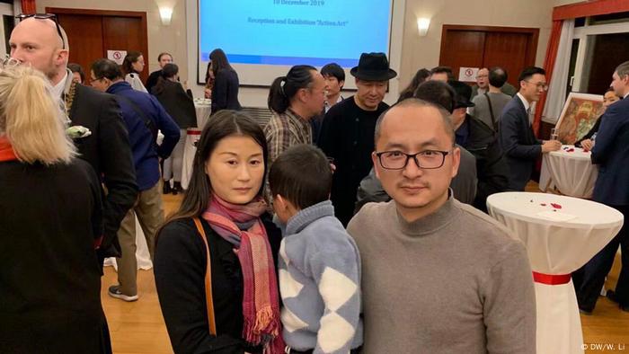 中国诗人王藏因 煽颠罪 被捕妻小推特发文求援 德国之声来自德国介绍德国 Dw 10 06