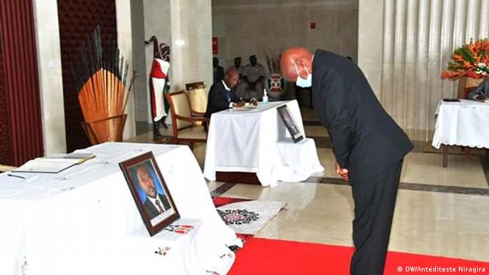 Burundians Inaugurate New President Ndayishimiye World Breaking News And Perspectives From Around The Globe Dw 16 06 2020
