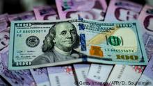 الليرة السورية تهوي إلى مستوى قياسي جديد أمام الدولار
