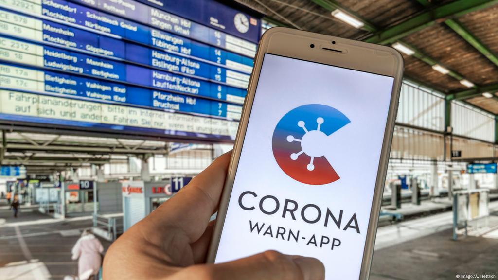 Germany Launches Best Coronavirus Tracing App News Dw 16 06 2020