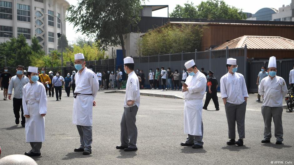 ″الصحة العالمية تحذر″: رفع الحجر يدخل العالم ″في مرحلة خطيرة″ | أخبار DW عربية | أخبار عاجلة ووجهات نظر من جميع أنحاء العالم | DW ″الصحة العالمية تحذر″: رفع الحجر يدخل العالم ″في مرحلة خطيرة″ | أخبار DW عربية | أخبار عاجلة ووجهات نظر من جميع أنحاء العالم | DW