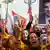 Сторонники прокурдской партии HDP на протесте против задержания экс-сопредседателей партии Селахаттина Демиртаса и Фиген Юксекдаг