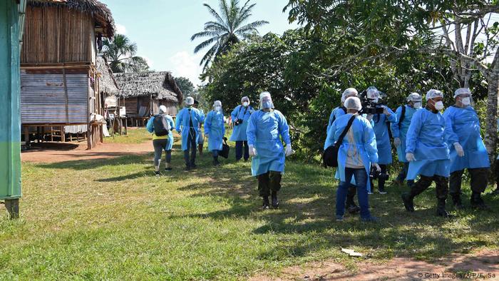 Brasil supera los 2 millones de casos de coronavirus | Las noticias y  análisis más importantes en América Latina | DW | 16.07.2020