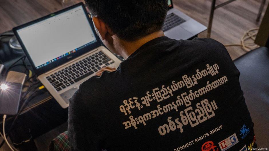 Does Myanmar Internet Shutdown Risk A Covid 19 Outbreak Asia An In Depth Look At News From Across The Continent Dw 24 06 2020