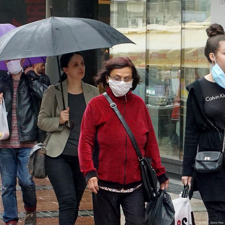 Chaquetas deportivas de mujer · El Corte Inglés (1.078)