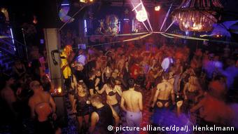 Πάρτι στο κλαμπ KitKat