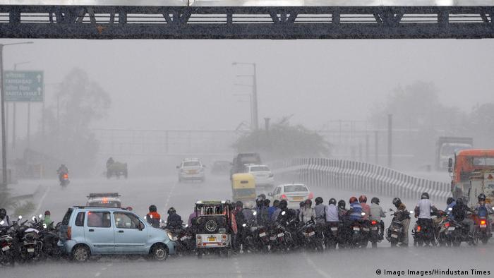 Indien Noida Wetter & Monsun |  (Imago Images/Hindustan Times)