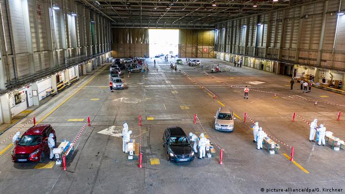 Gütersloh Corona-Testzentrum auf Flughafengelände öffnet