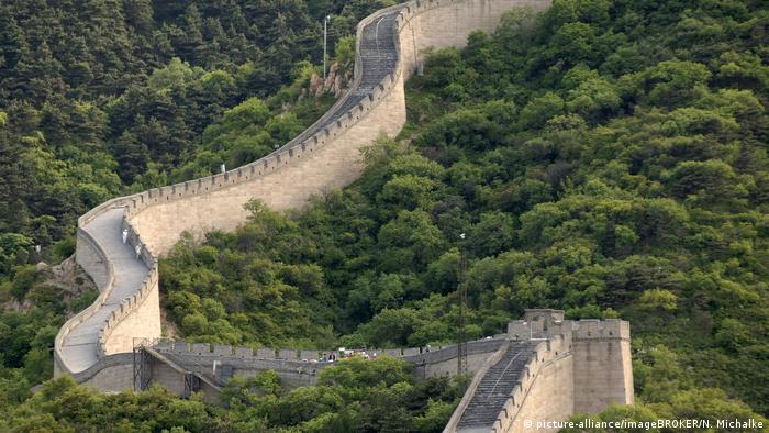 Great Wall of China (picture-alliance/imageBROKER/N. Michalke)