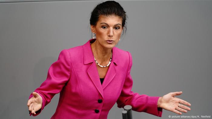 Sahra Wagenknecht speaking in parliament